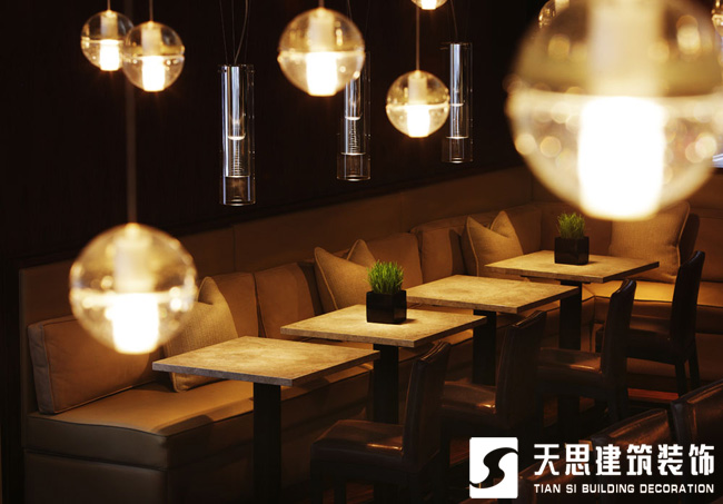 <a href=http://www.lianganren.com/anli/ target=_blank class=infotextkey>合肥工裝</a>公司