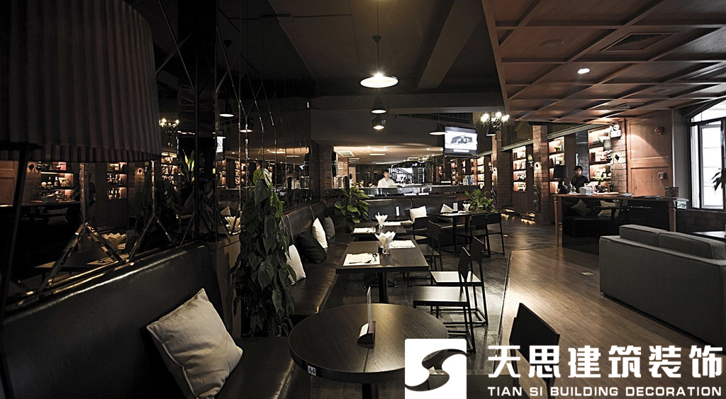 <a href=http://www.lianganren.com/anli/ target=_blank class=infotextkey>合肥工裝</a>公司